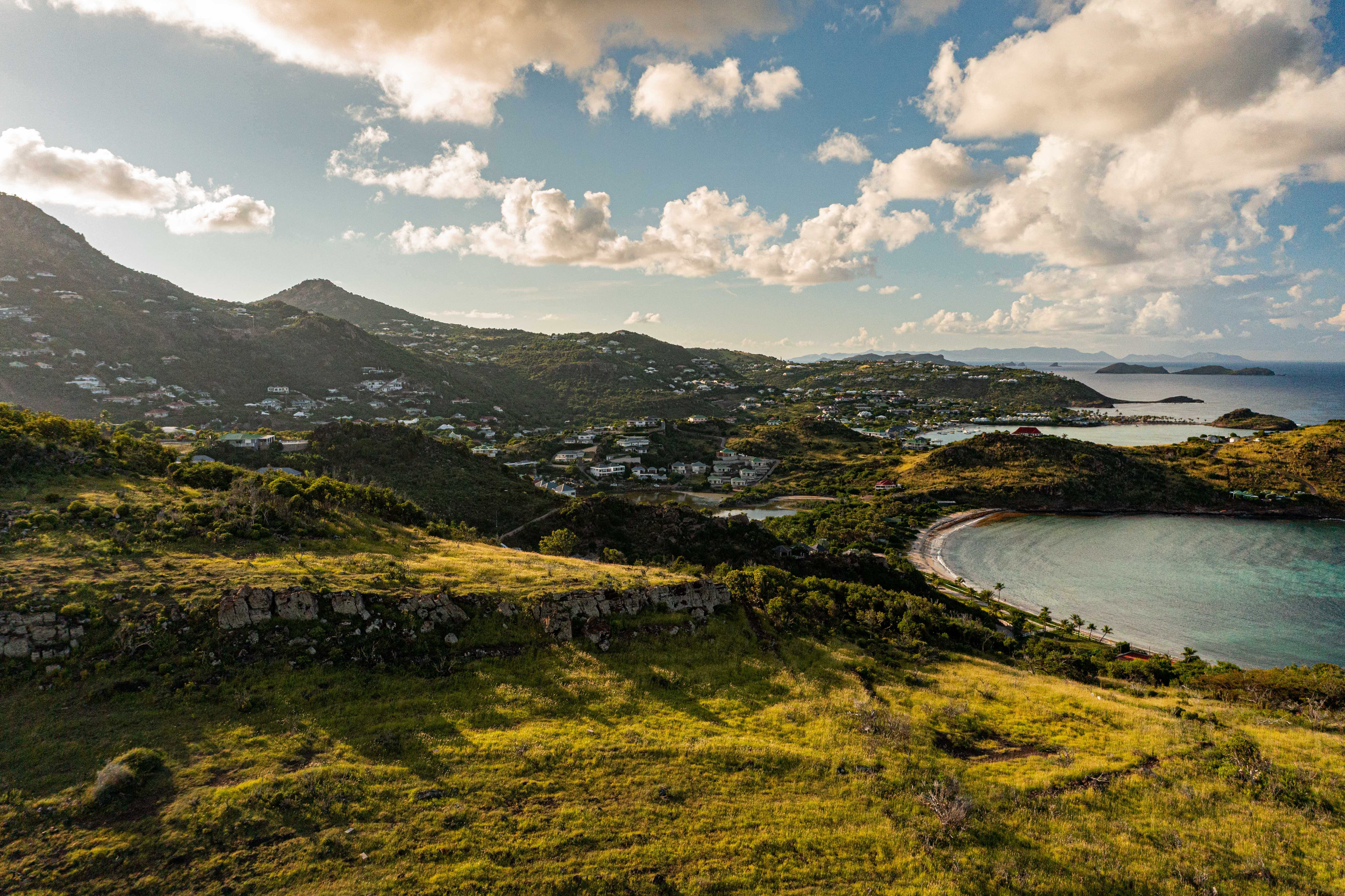 booklet Issayah Villa